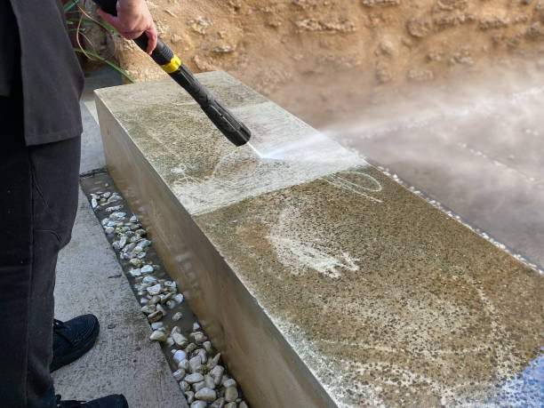 Best Deck Pressure Washing  in Inman, KS
